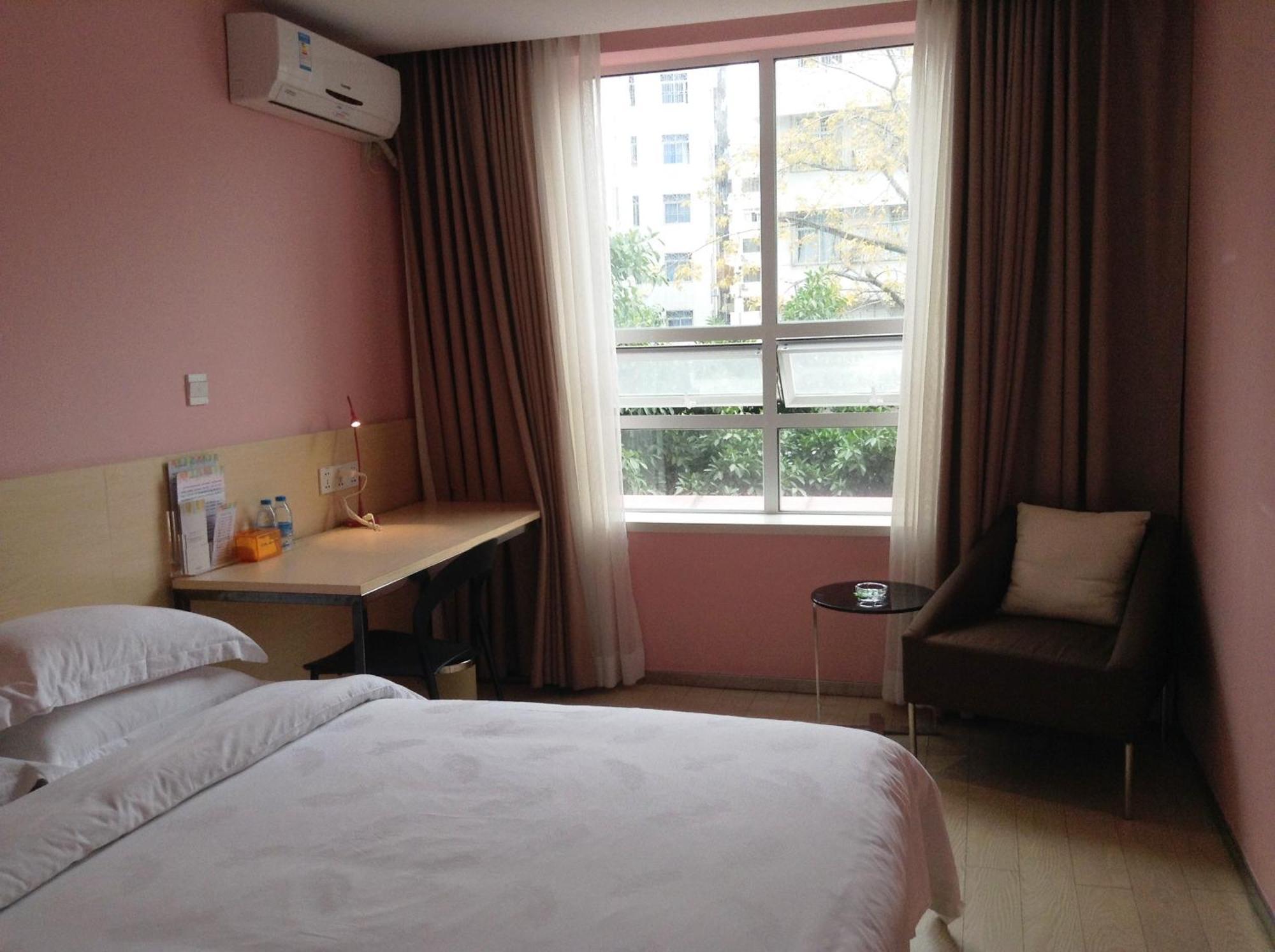 Colour Inn - She Kou Branch Shenzhen Chambre photo