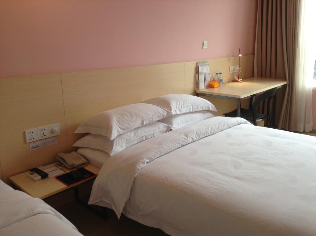 Colour Inn - She Kou Branch Shenzhen Chambre photo